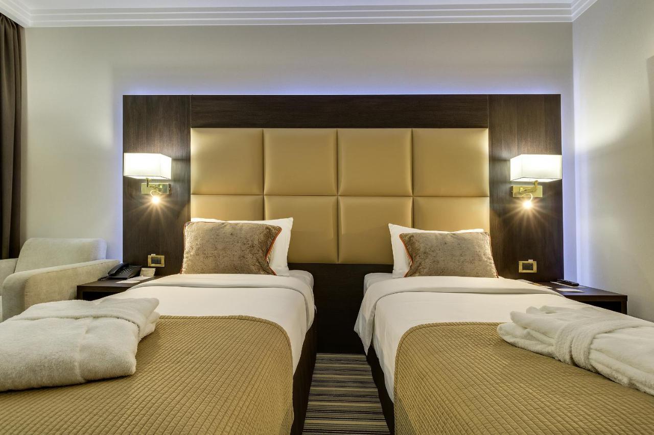 Premier Hotel Dnister Lviv Værelse billede