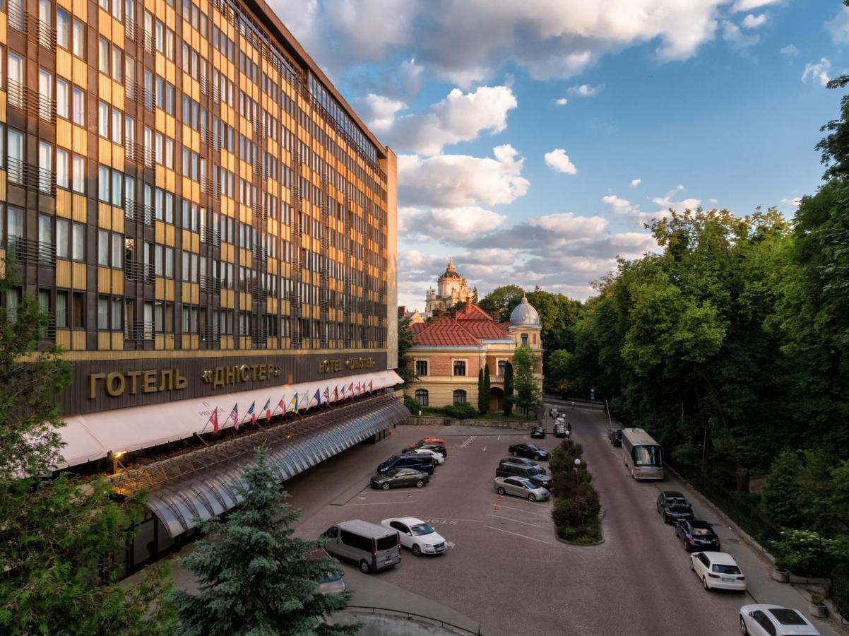 Premier Hotel Dnister Lviv Eksteriør billede