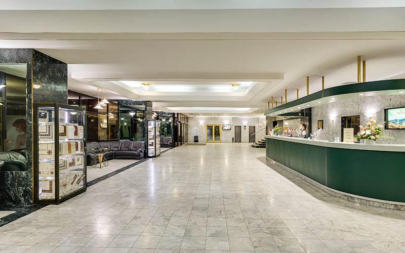 Premier Hotel Dnister Lviv Eksteriør billede