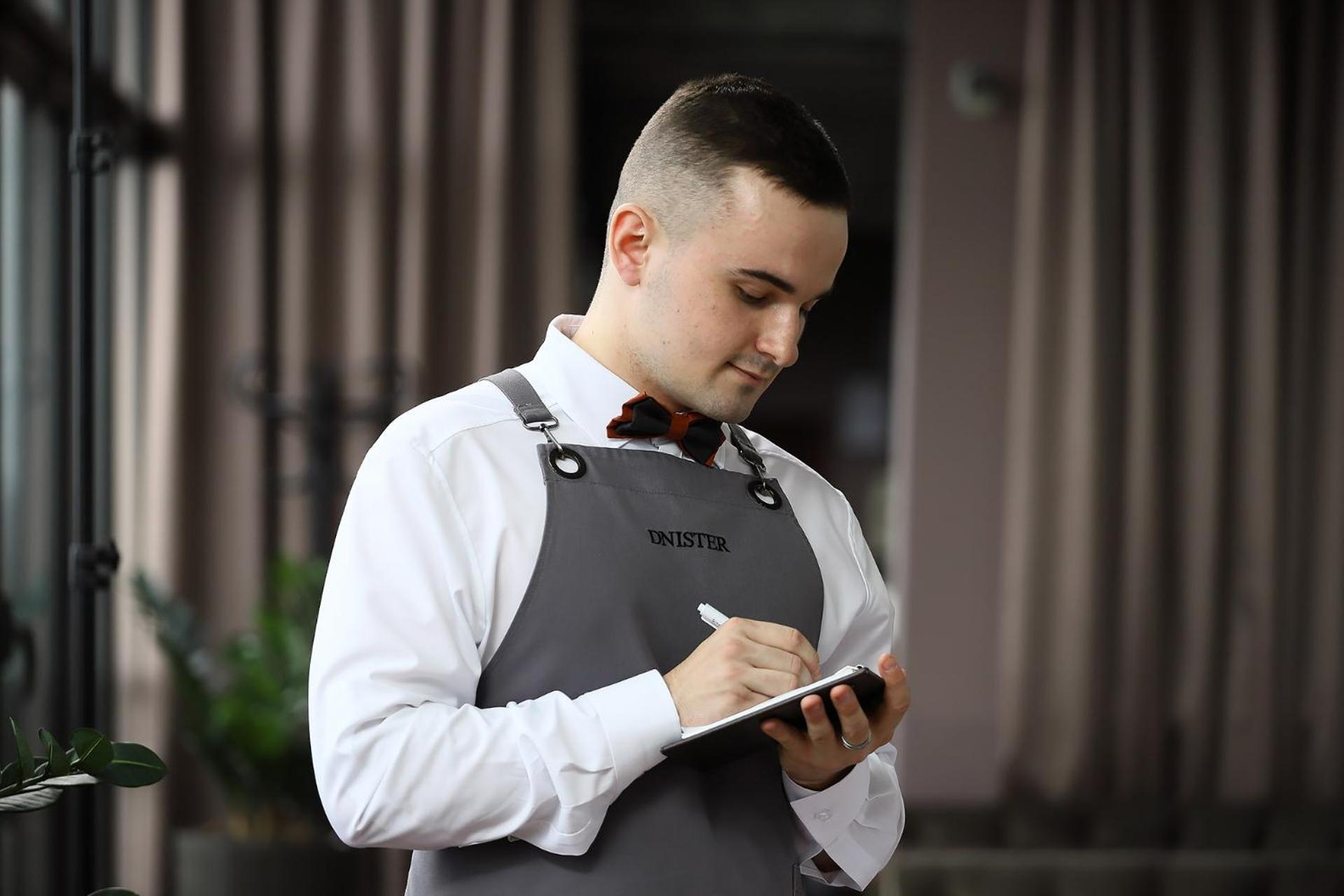 Premier Hotel Dnister Lviv Eksteriør billede