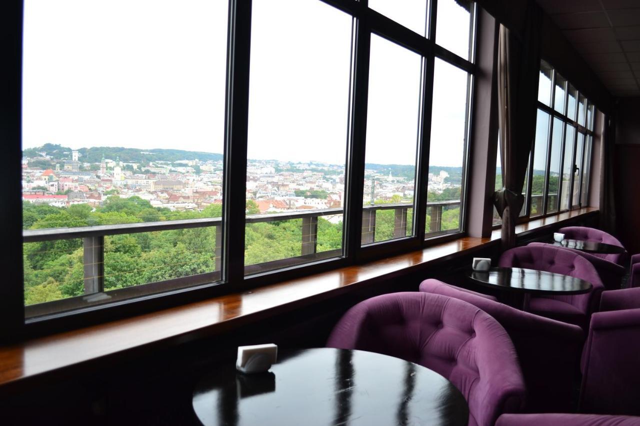 Premier Hotel Dnister Lviv Eksteriør billede